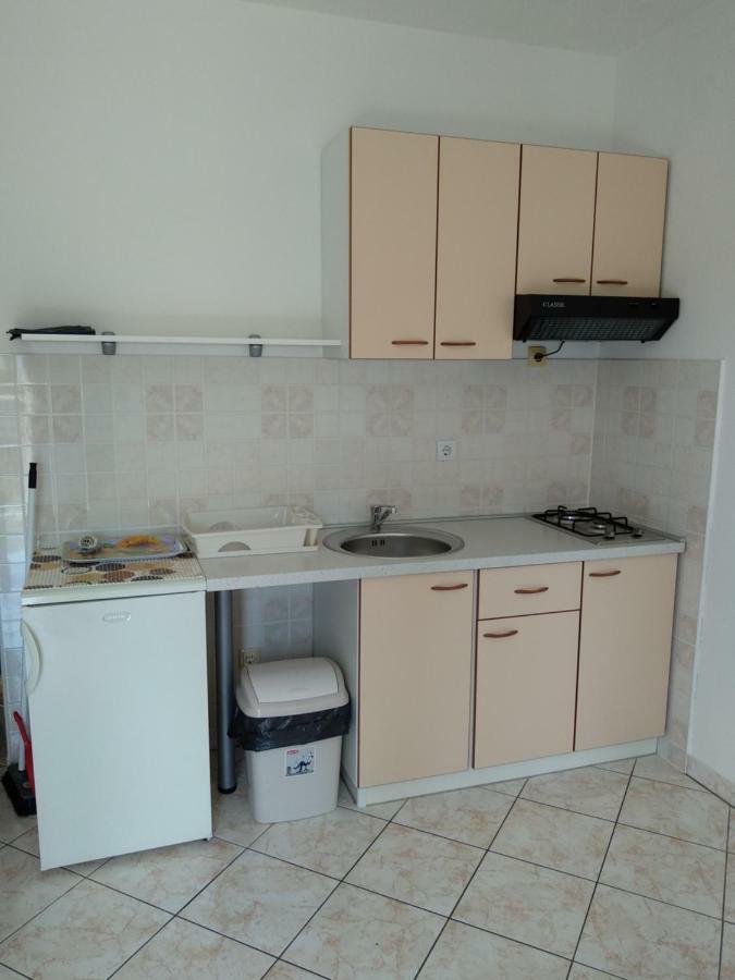 Sunny Blue Apartments 오미스 외부 사진